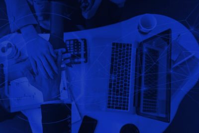 E-ticaret, e-ticaret satışları artırma, e-ticaret sitesi, dijital pazarlama, online satış, müşteri memnuniyeti, kullanıcı deneyimi, mobil uyumlu tasarım, SEO, sosyal medya pazarlaması, influencer pazarlama, e-posta pazarlama, dönüşüm oranı, sadakat programı, ürün açıklamaları, ücretsiz kargo, e-ticaret stratejileri, dijital reklamcılık, retargeting, reklam optimizasyonu, müşteri sadakati, yapay zeka, e-ticaret analitiği, ödeme güvenliği, online alışveriş, e-ticaret kampanyaları, hızlı teslimat, e-ticaret maliyetleri, online mağaza, satış artırma yöntemleri