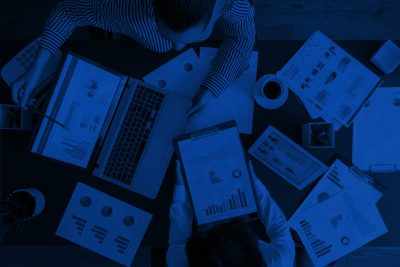 E ticaret, e ticaret satışları artırma, e ticaret sitesi, dijital pazarlama, online satış, müşteri memnuniyeti, kullanıcı deneyimi, mobil uyumlu tasarım, SEO, sosyal medya pazarlaması, influencer pazarlama, e posta pazarlama, dönüşüm oranı, sadakat programı, ürün açıklamaları, ücretsiz kargo, e ticaret stratejileri, dijital reklamcılık, retargeting, reklam optimizasyonu, müşteri sadakati, yapay zeka, e ticaret analitiği, ödeme güvenliği, online alışveriş, e ticaret kampanyaları, hızlı teslimat, e ticaret maliyetleri, online mağaza, satış artırma yöntemleri